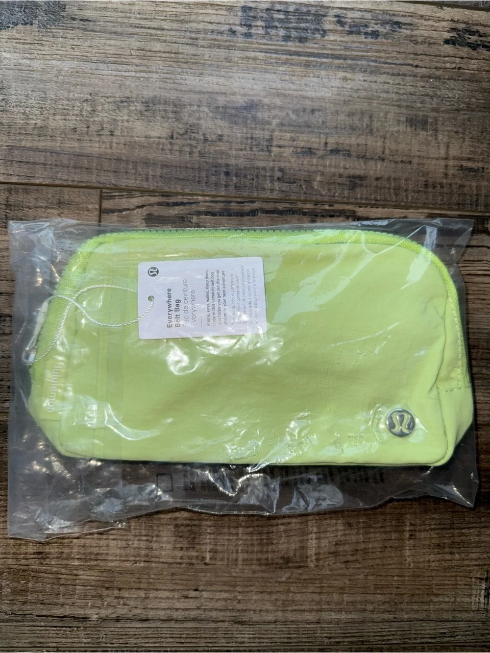 Lululemon Everywhere Belt Bag Neon Green